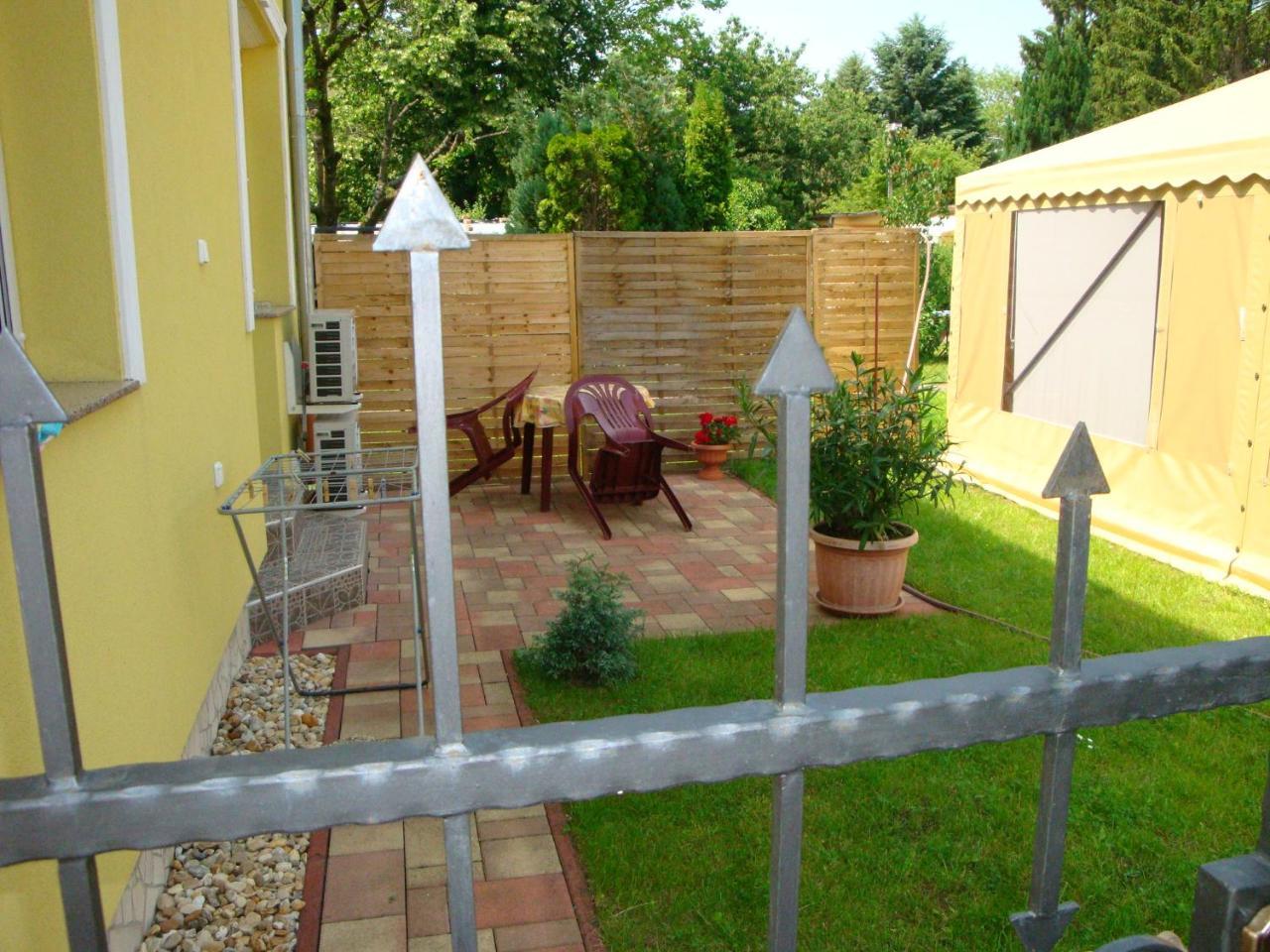 Yellow Apartmanhaz Bük 外观 照片
