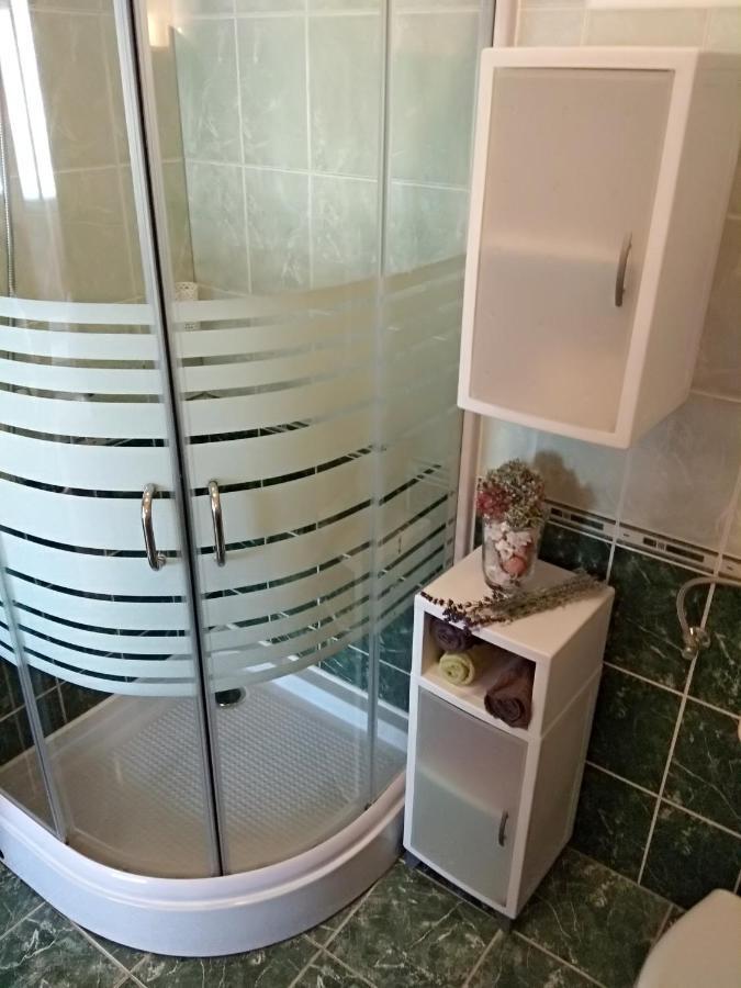 Yellow Apartmanhaz Bük 外观 照片