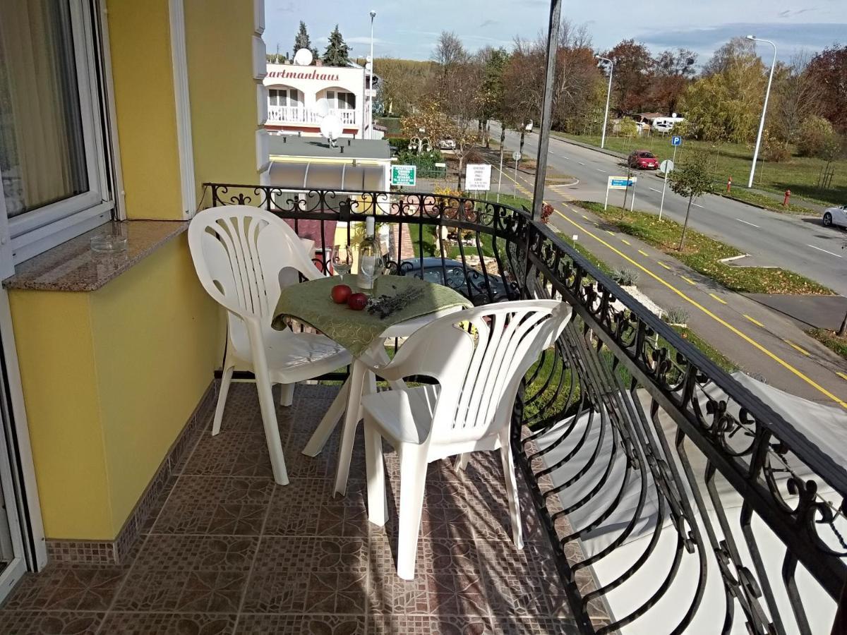 Yellow Apartmanhaz Bük 外观 照片
