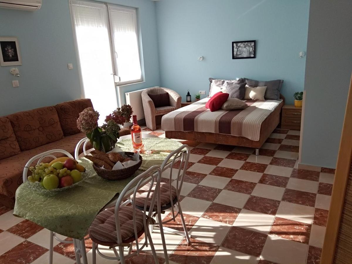 Yellow Apartmanhaz Bük 外观 照片